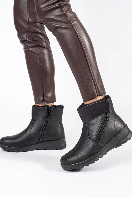 Sieviešu ērti apavi melnā krāsā