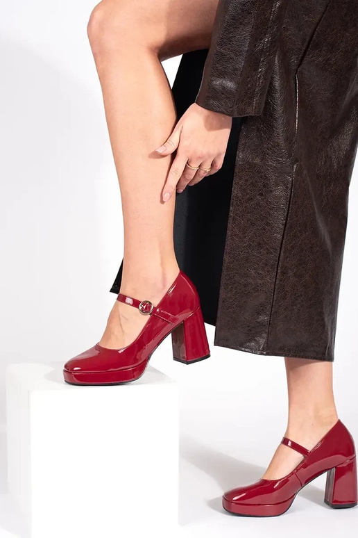 Sieviešu sarkanas lakotas kedas ar...