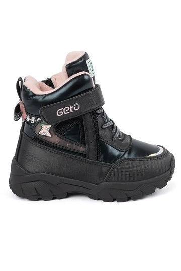 melnas krāsas trzeIniki...