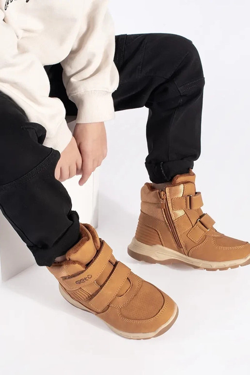 siltināti puicisks trzeIniki Velcroy