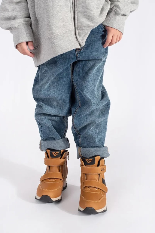 siltināti puicisks trzeIniki Velcroy