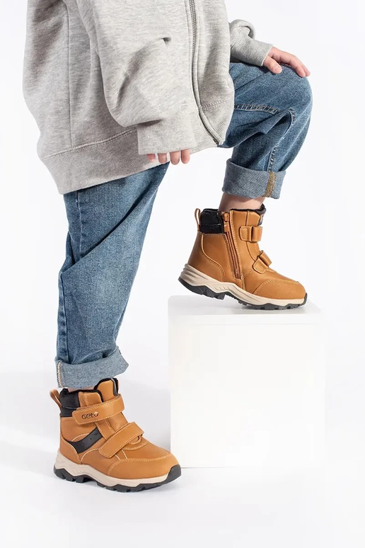 siltināti puicisks trzeIniki Velcroy