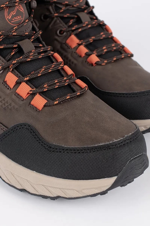 brūnas krāsas Vīriešiem sasiets...