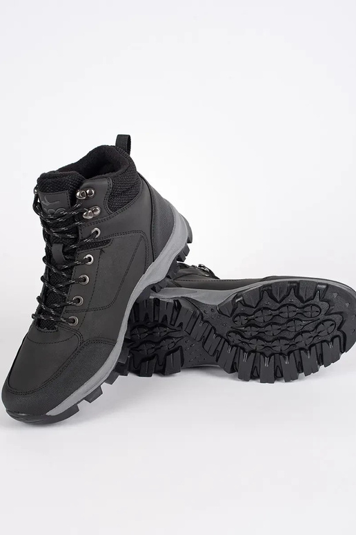 melnas krāsas izolēts zābaki...