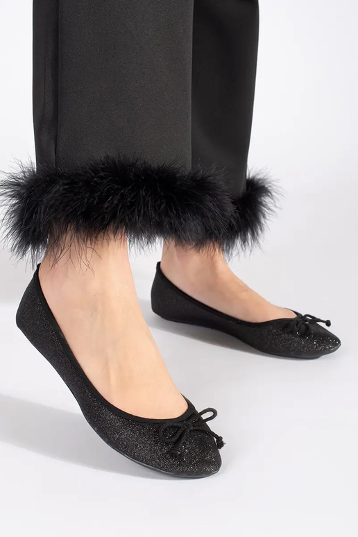 melnas krāsas spīdīgs balerīnas ar loku