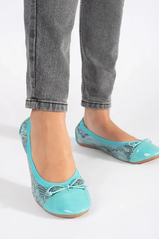 Zilas krāsas balerīnas ar loku Zilas krāsas balerīnas ar loku