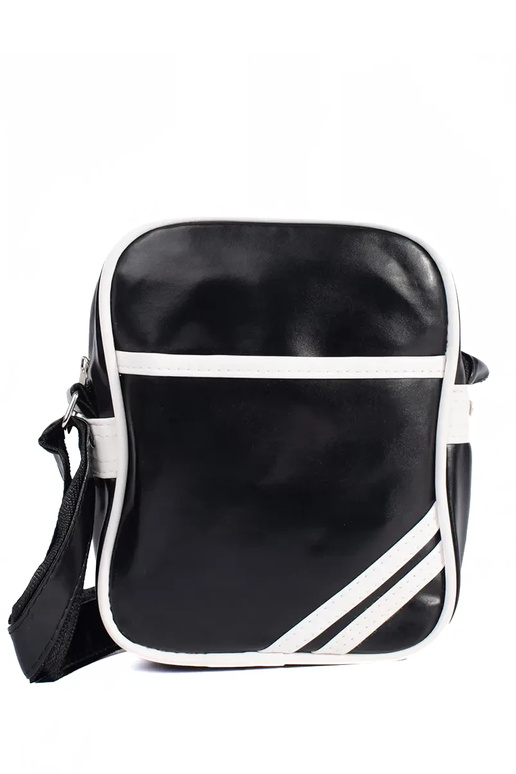 Melnas mazas jauniešu somas