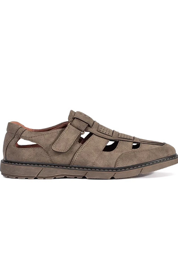 Melna krāsa vīriešu sandales