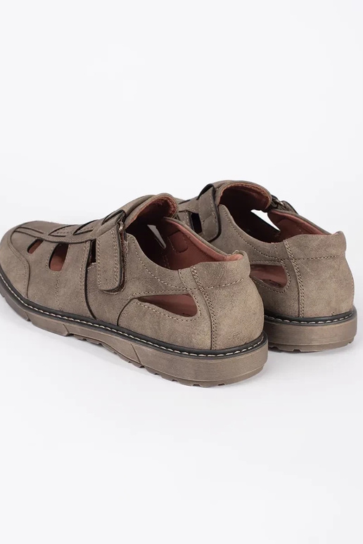 Melna krāsa vīriešu sandales