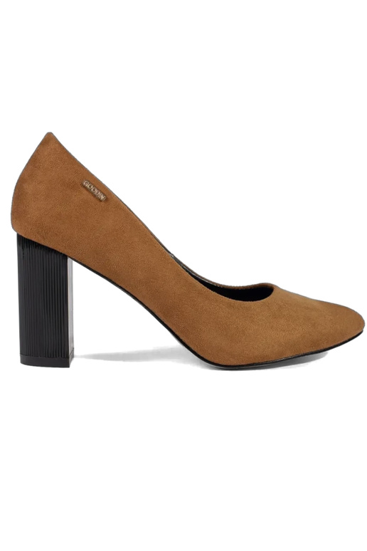 brūni augstpapēžu kurpes uz papēža brūni augstpapēžu kurpes uz papēža