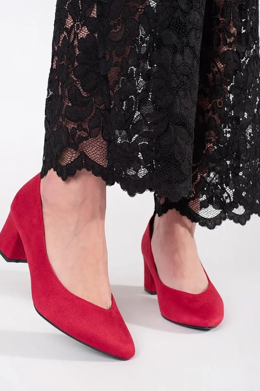 Baltas ar sudrabu sieviešu puszābaki...