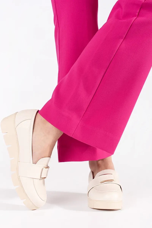 Zili mokasīni no zamša ar ķēdi