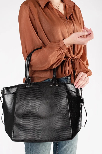 Melna liela soma ar... 2