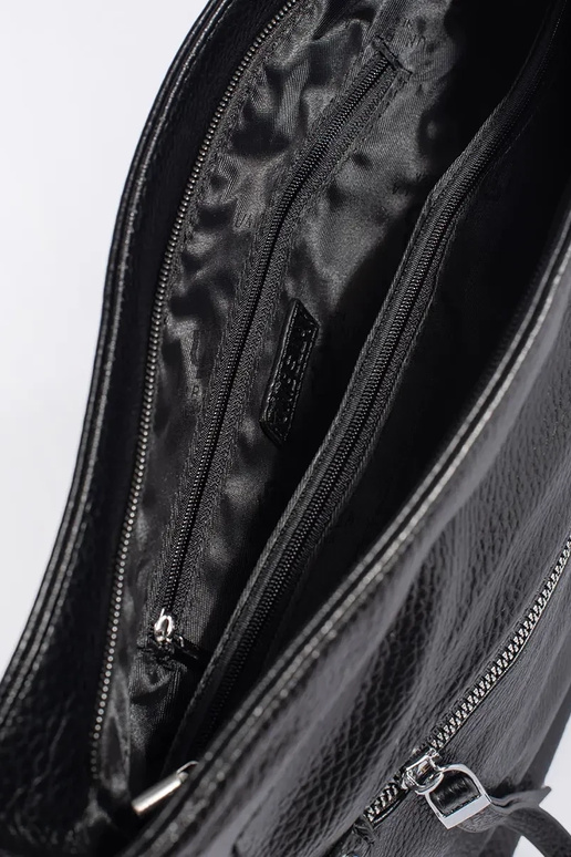 Melna soma ar regulējamu siksniņu