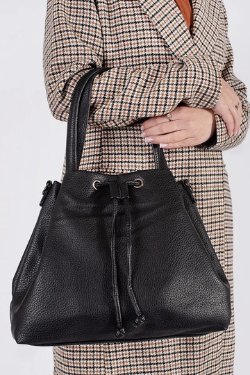 Melna soma maisiņš 2