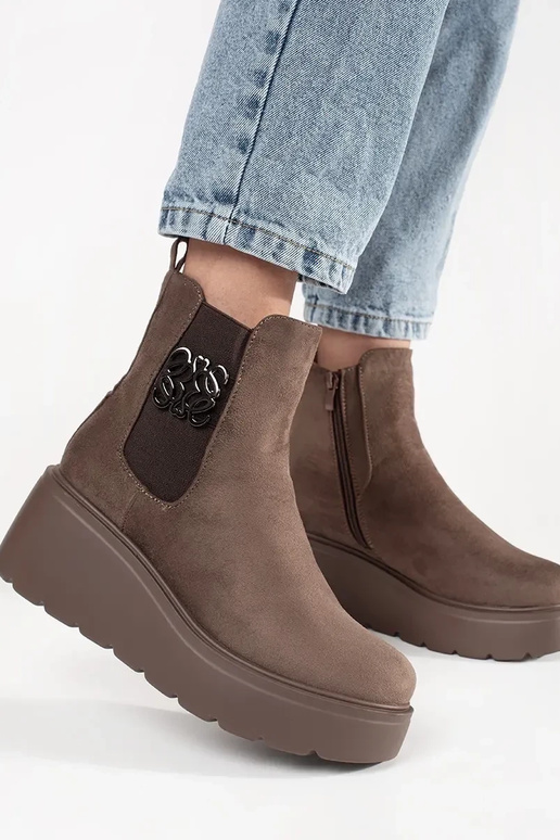 Brūni Chelsea zābaki no zamšā