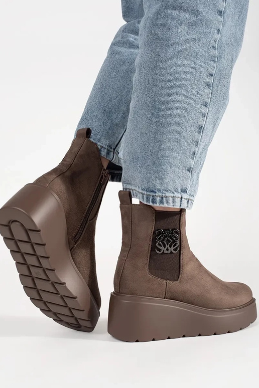 Brūni Chelsea zābaki no zamšā