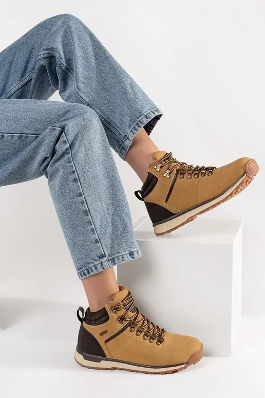 Brūni trekinga zābaki Brūni trekinga zābaki