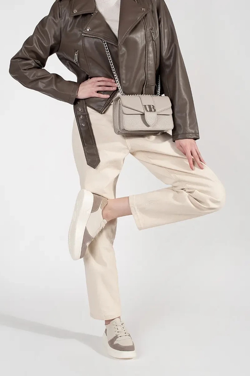 Ziloņu kaula krāsas maza sieviešu...