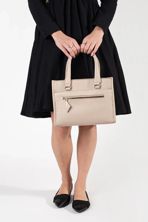 Rozā soma ar rāvējslēdzēju