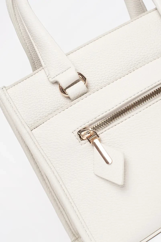 Spilgti smilšu krāsas soma ar...