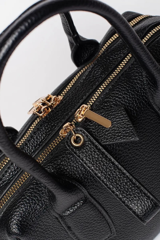 Melna sieviešu soma