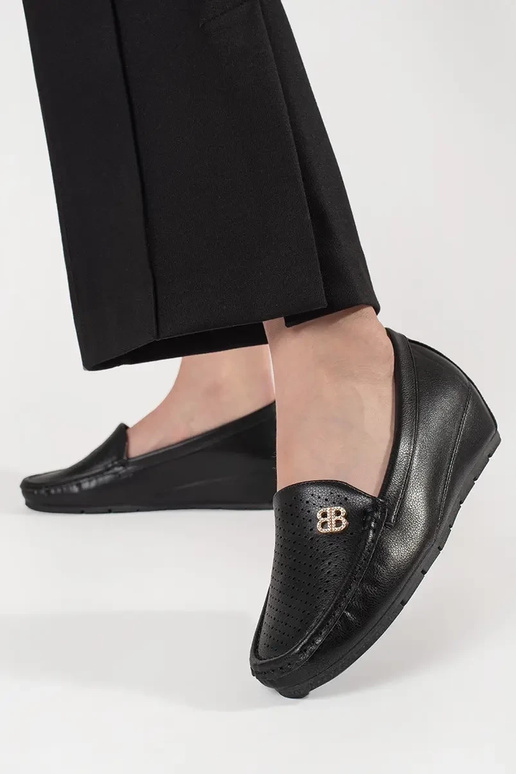 Melnas sieviešu puszābaki ar slēptu...