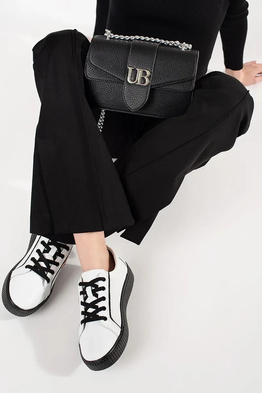 Balti un melni ādas sneakers modeļa...