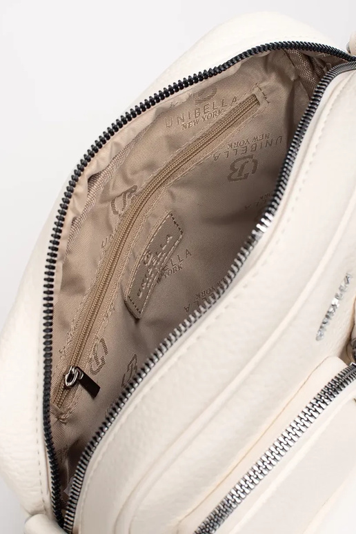 Maza rokassoma ar kabatām...