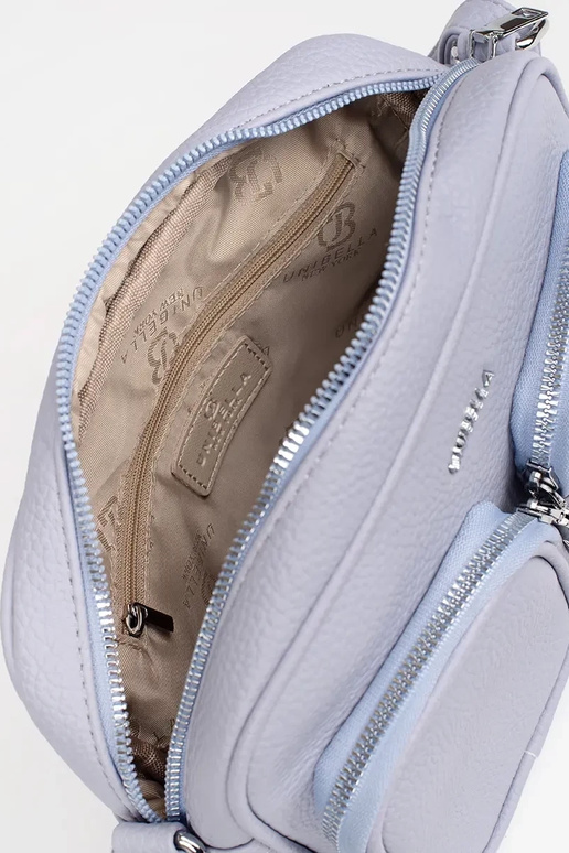 Maza rokassoma ar kabatām violetā krāsā