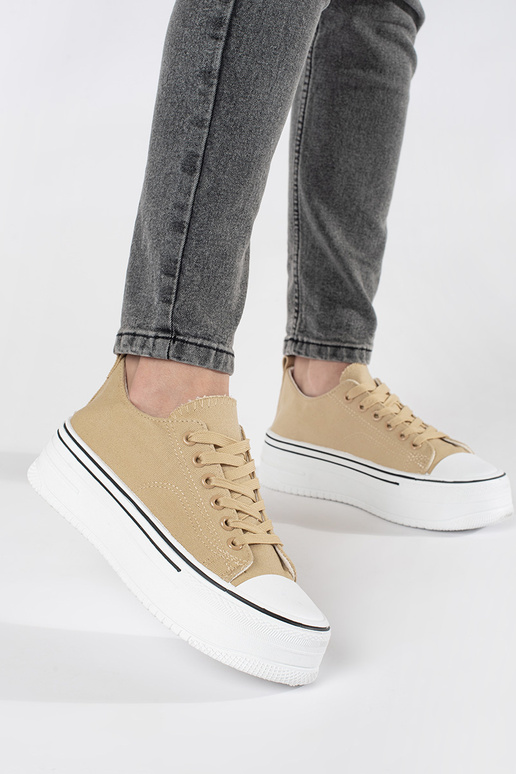 smilšu krāsas sporta apavi ar biezu zoli smilšu krāsas sporta apavi ar biezu zoli