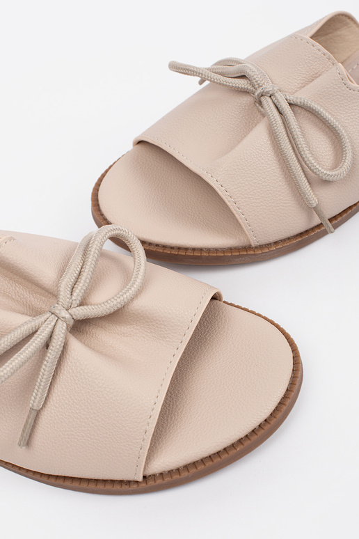 Smilšu čības ar loku Smilšu čības ar loku