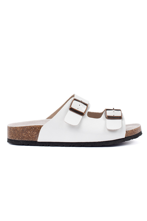 Baltas plakanas čības Baltas plakanas čības