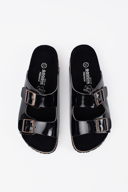 Melnas plakanas čības Melnas plakanas čības