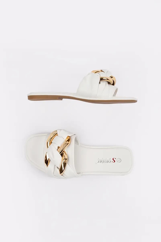 Baltas krāsas sieviešu dzīvokļu čības