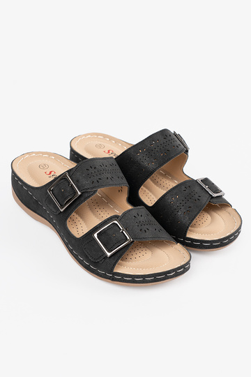 Sandalīši uz zemas... 2