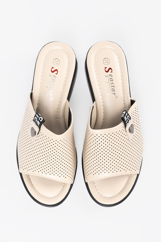 Sieviešu čības ar platformu smilškrāsā