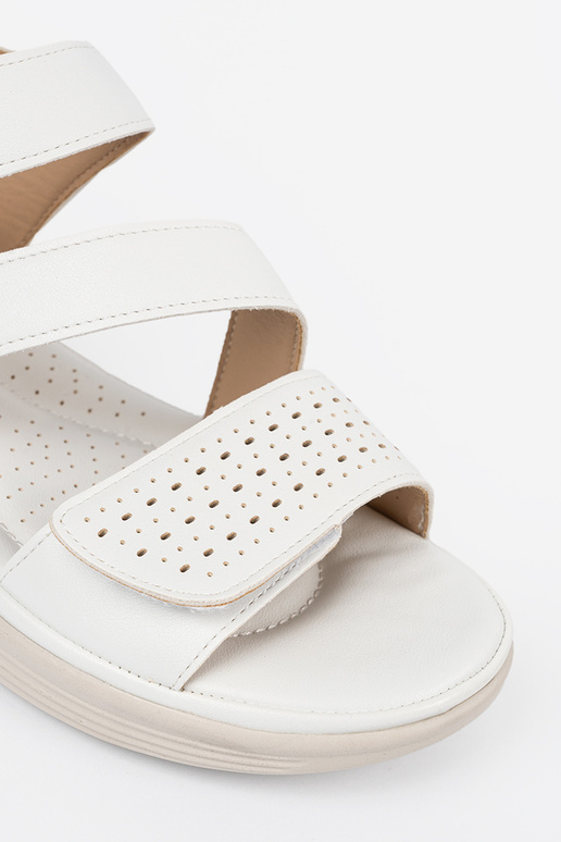 Sieviešu sandales ar lipīgām...