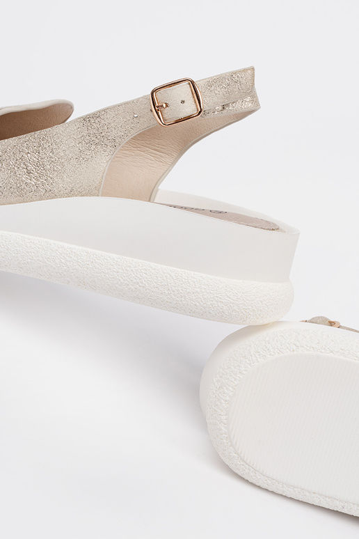 Aukstā krāsā ērti sandales sievietēm