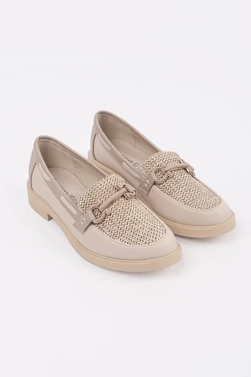 ziloņa kaula krāsas mokasīni ar ādas... ziloņa kaula krāsas mokasīni ar ādas...