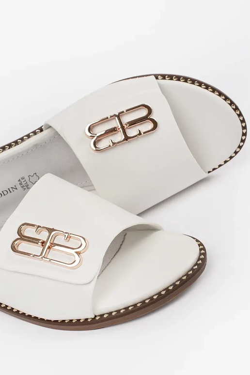 balta krāsa čības sievietēm uz... balta krāsa čības sievietēm uz...