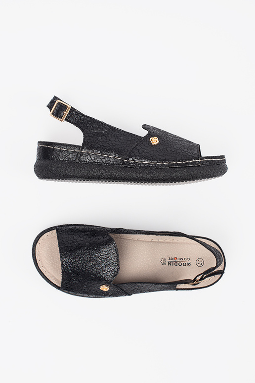 smilšu krāsas caurspīdīgi mokasinā smilšu krāsas caurspīdīgi mokasinā