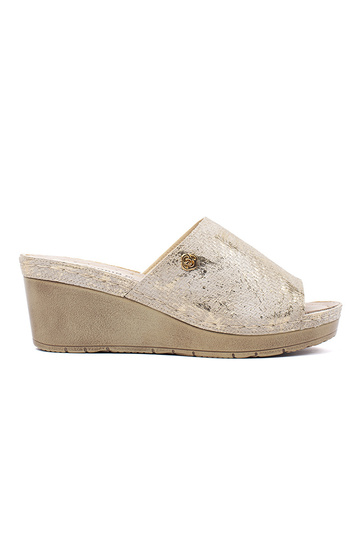 Pleiša šlepes sievietēm taupe