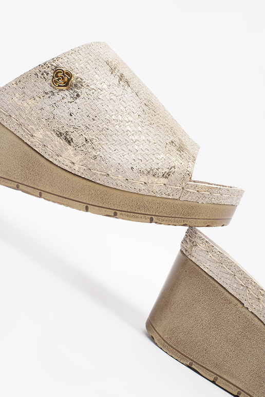 Pleiša šlepes sievietēm taupe Pleiša šlepes sievietēm taupe