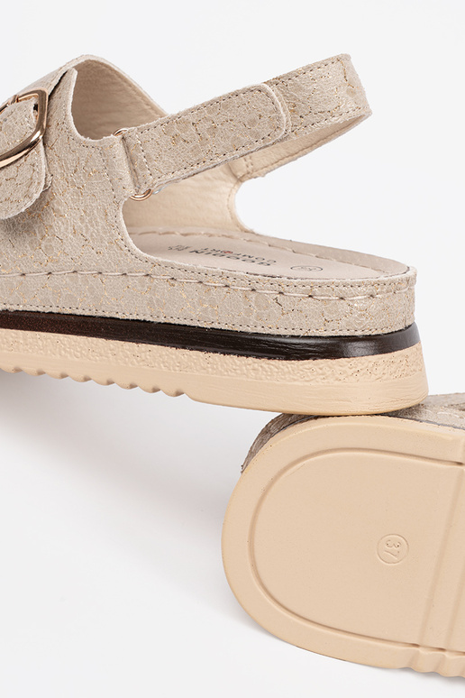 Smēru krāsas sandales ar zelta...