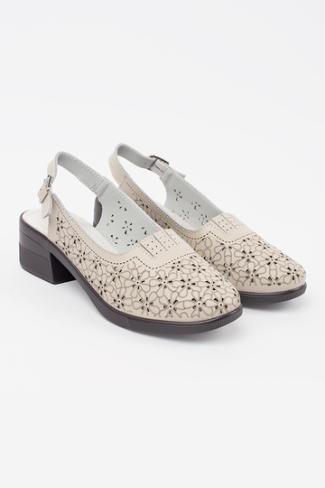 Smilšu krāsas sandales uz... 2