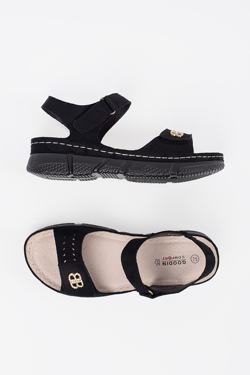 Melnu krāsas sandales sievietēm