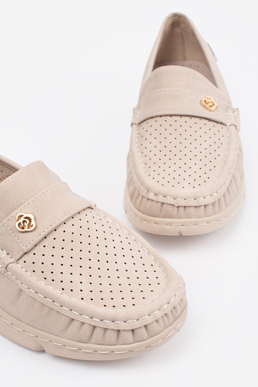 Moteriškās basutēs ar platformu melnā...