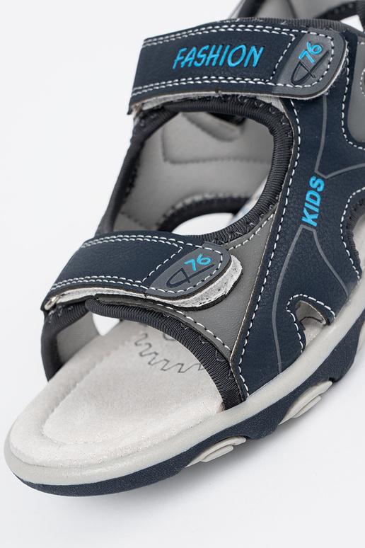 Tumši zili zēnu sandales