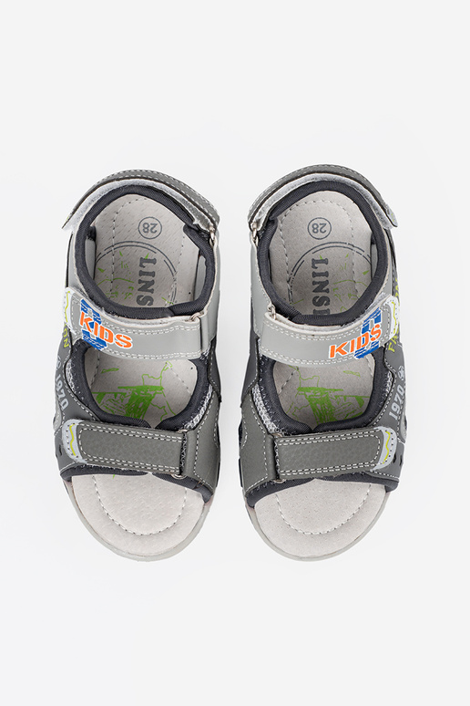 Pelēku krāsu zēnu kurpes